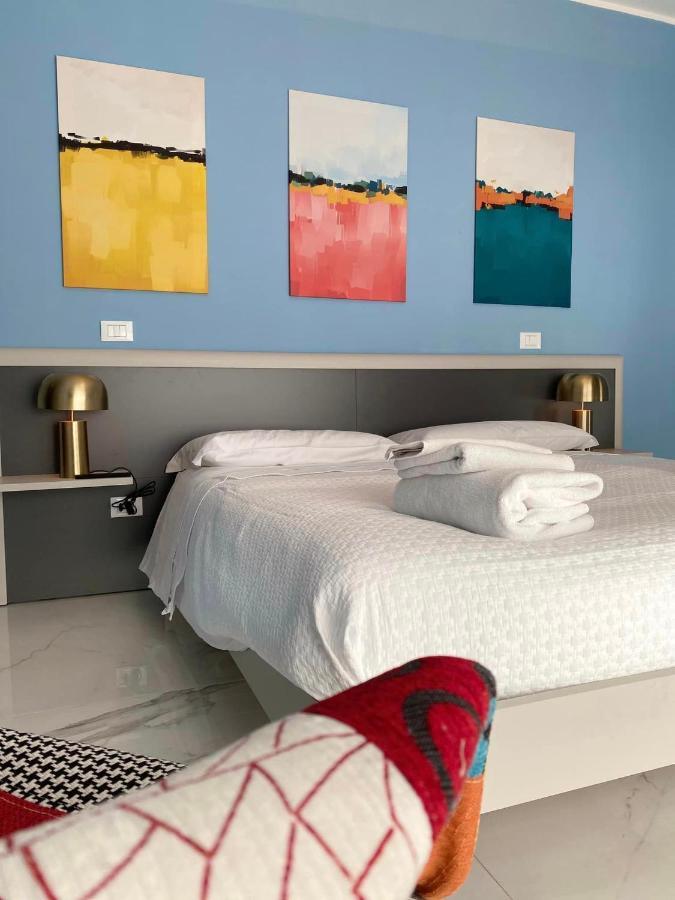 Dizeta Suite And Apartment Salerno Eksteriør bilde
